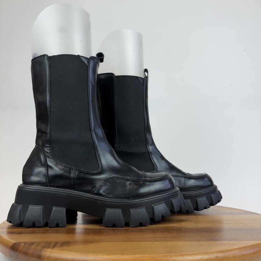 Womens Chase & Chloe Rock Black Faux Leather Mid Calf Chelsea Boots Size 8 M GUC